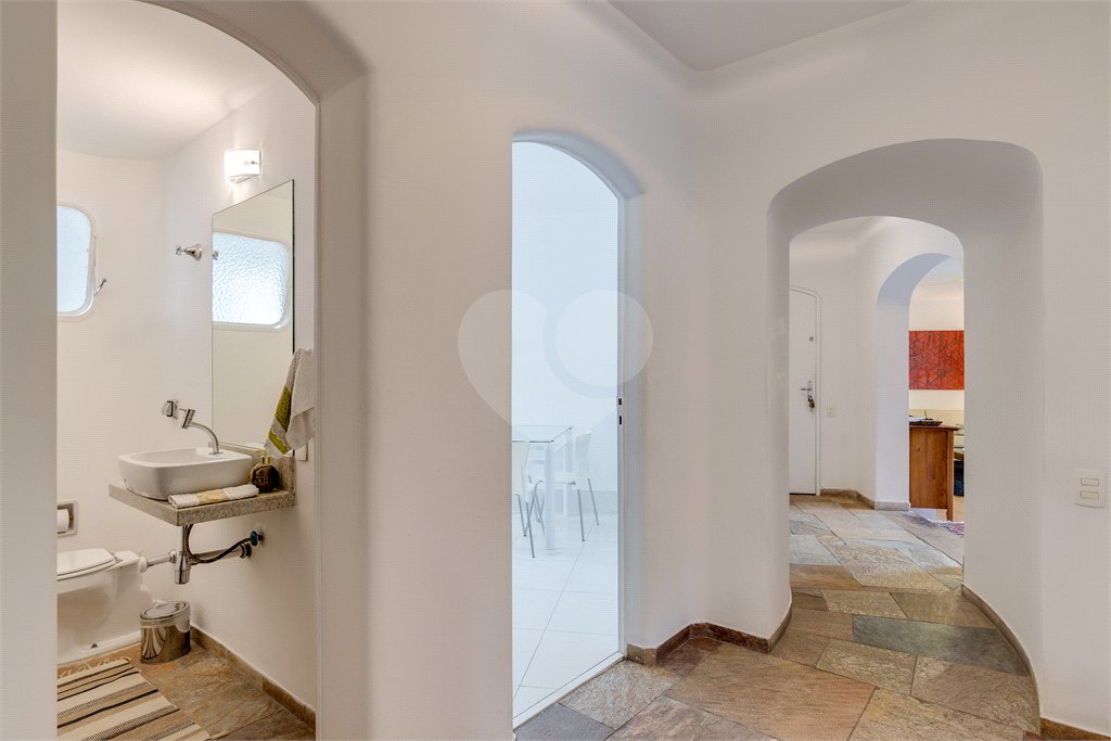 Apartamento à venda com 3 quartos, sendo 1 suíte,  em Granja Julieta, São Paulo, SP