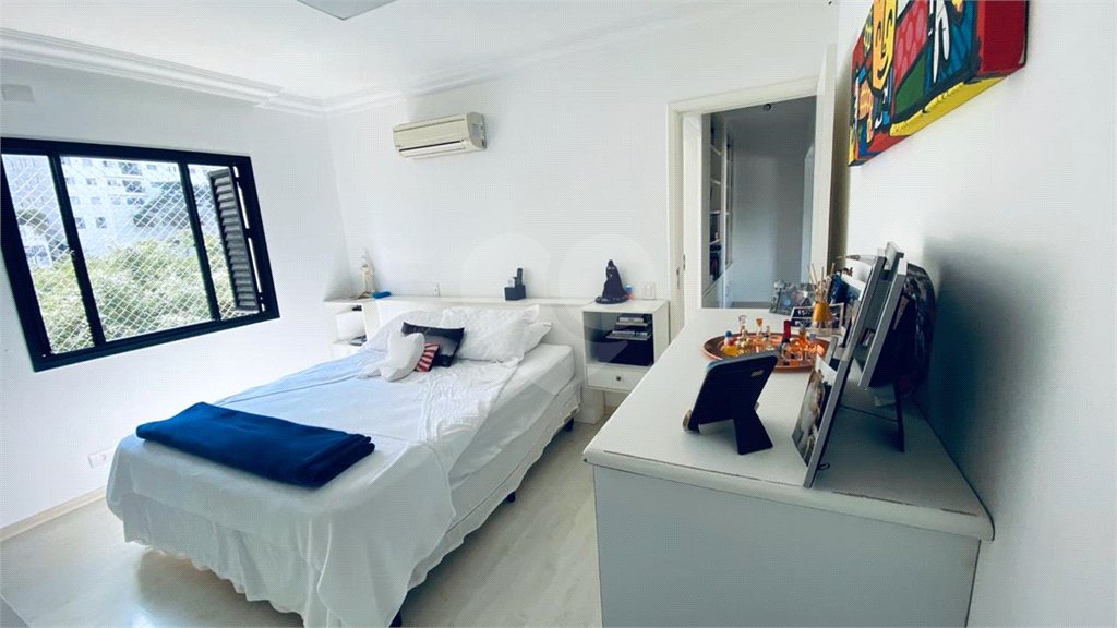 Apartamento à venda com 3 suítes em Vila Andrade, São Paulo, SP