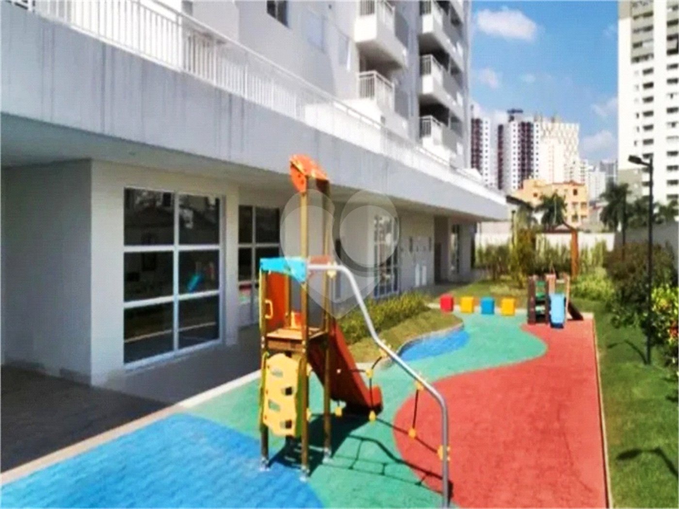 Apartamento à venda com 2 quartos, sendo 1 suíte, em Jardim Flor da Montanha, Guarulhos, SP