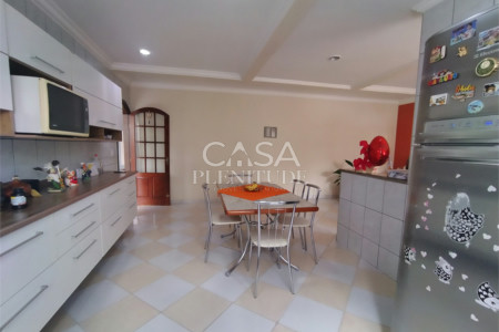 Sobrado à venda com 3 quartos, sendo 1 suíte, em Jardim Dois Corações, Sorocaba, SP