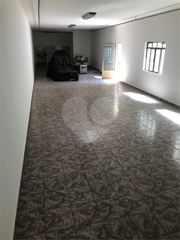 Sobrado à venda ou para alugar com 4 quartos, sendo 1 suíte, em Vila Regente Feijó, São Paulo, SP