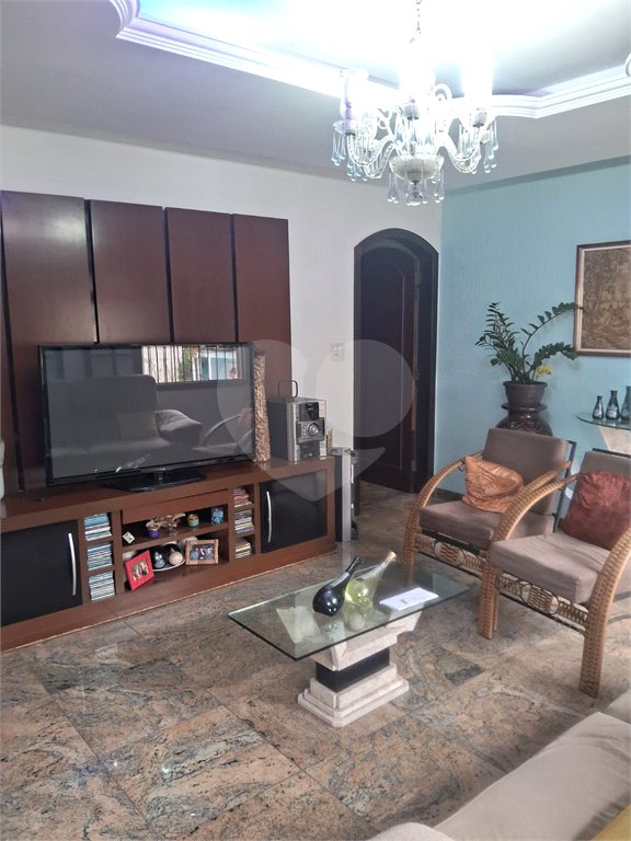 Casa à venda com 3 suítes, em Campo Grande, Rio de Janeiro, RJ