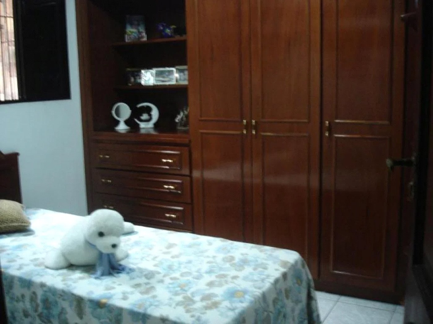 Casa à venda com 3 quartos, sendo 1 suíte, em Conjunto Residencial Butantã, São Paulo, SP