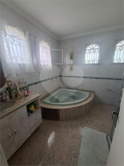 Casa à venda com 4 quartos, sendo 1 suíte, em Campo Grande, Rio de Janeiro, RJ
