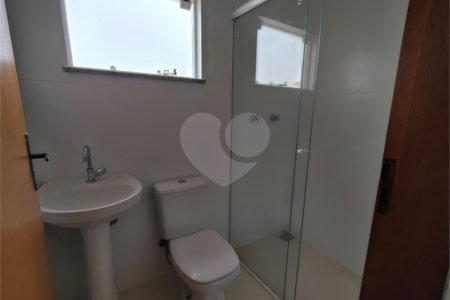 Casa para alugar com 3 quartos, sendo 1 suíte,  em Jardim Itália, Itapetininga, SP