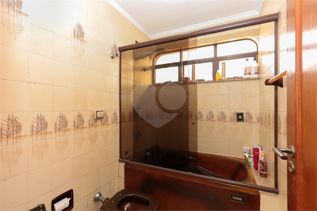 Casa à venda com 4 quartos, sendo 1 suíte, em Brooklin, São Paulo, SP