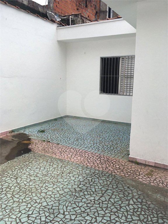 Casa à venda com 3 quartos, sendo 1 suíte, em Parque Bristol, São Paulo, SP