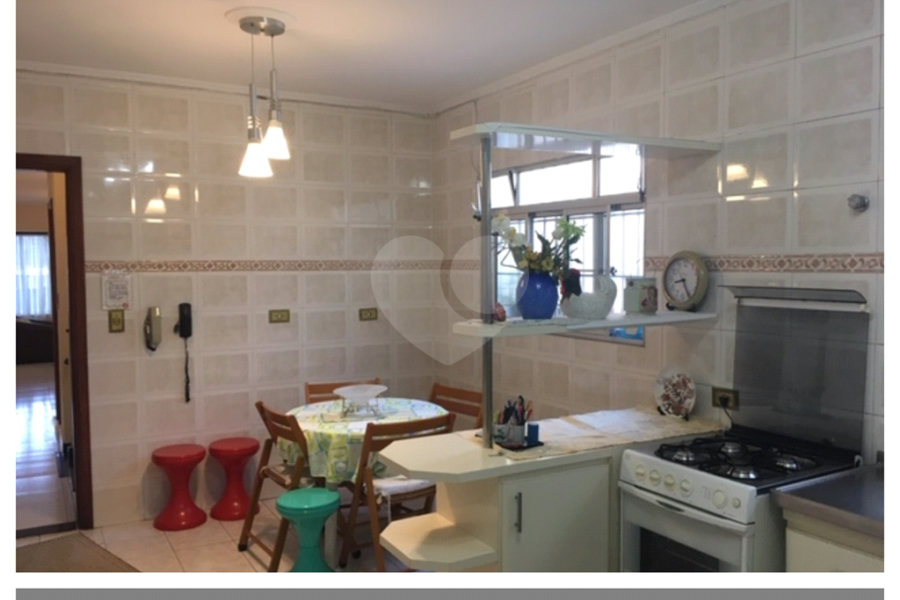 Sobrado à venda com 3 quartos, sendo 1 suíte, em Vila Guilherme, São Paulo, SP