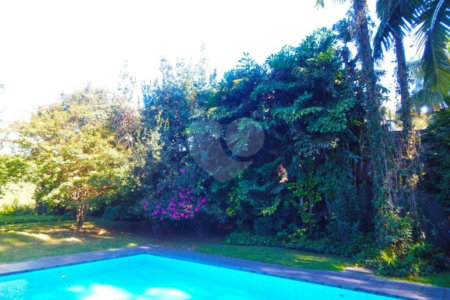 Casa Térrea à venda com 3 quartos, sendo 1 suíte,  em Chácara Monte Alegre, São Paulo, SP
