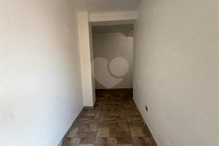 Sobrado à venda com 3 quartos em Horto Florestal, São Paulo, SP