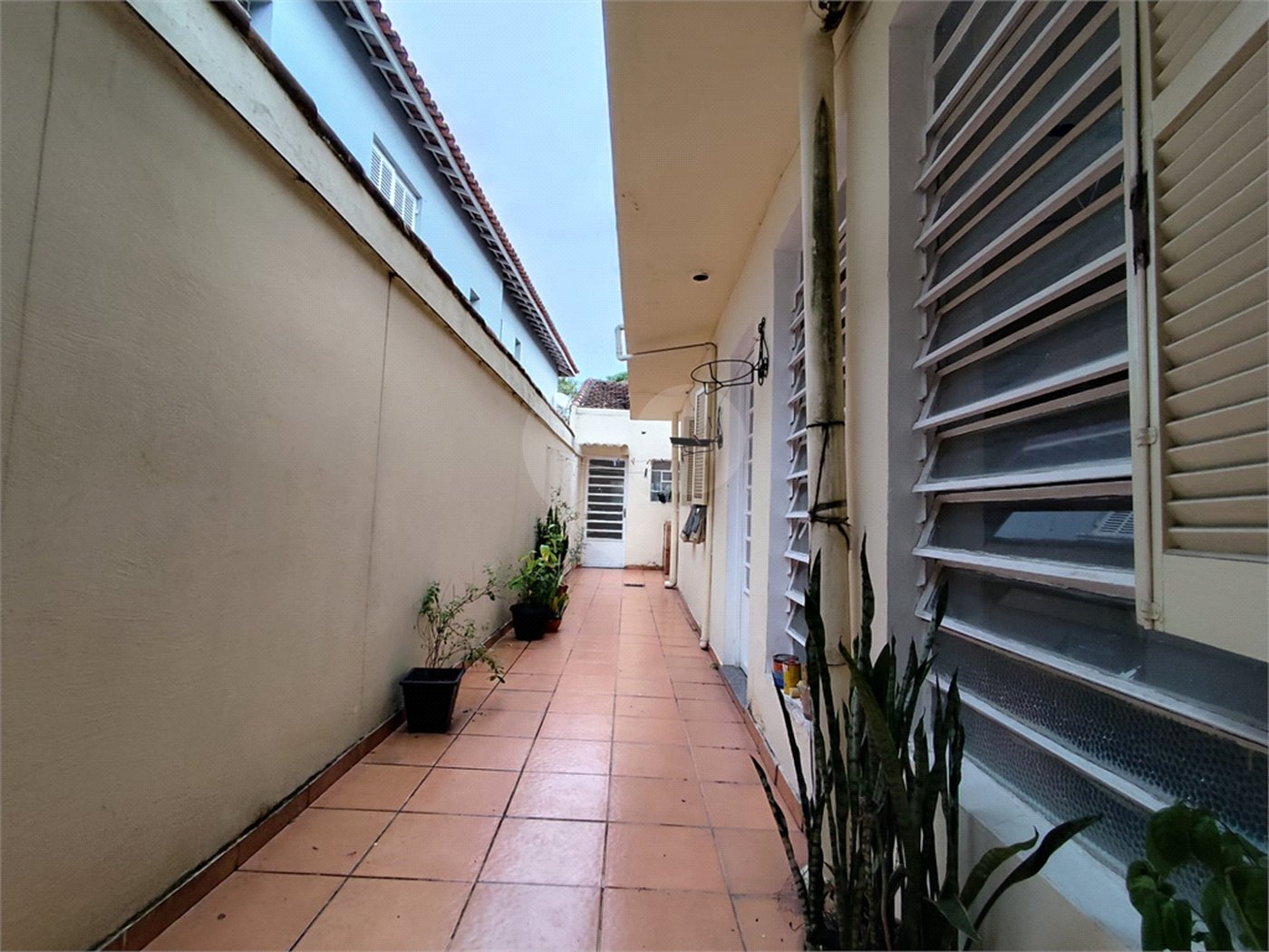 Sobrado à venda com 6 quartos, sendo 4 suítes,  em Instituto de Previdência, São Paulo, SP