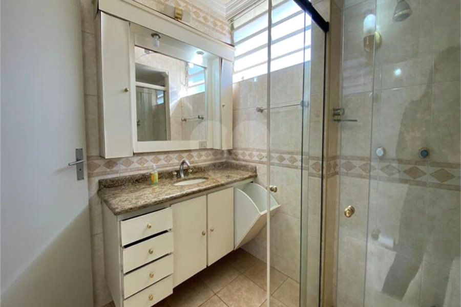 Casa Térrea à venda com 4 quartos, sendo 2 suítes, em Jardim Floresta, São Paulo, SP