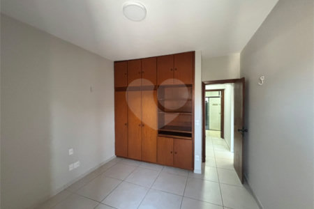 Apartamento à venda com 3 quartos em Vila Virgínia, Jundiaí, SP