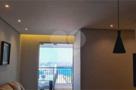 Apartamento à venda com 3 quartos, sendo 1 suíte, em Tatuapé, São Paulo, SP