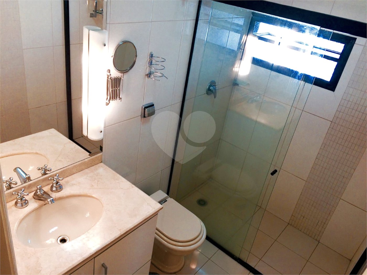 Apartamento à venda ou para alugar com 1 quarto em Vila Olímpia, São Paulo, SP