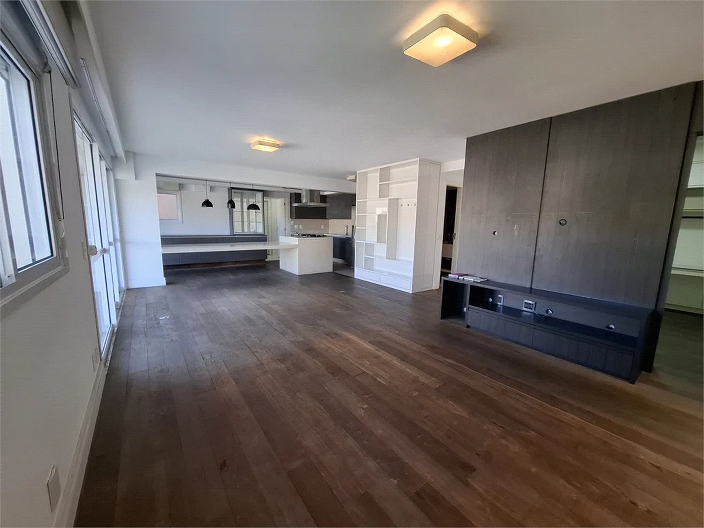 Apartamento à venda com 3 suítes em Vila Ipojuca, São Paulo, SP