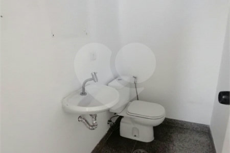 SALA COMERCIAL, 106m2, NO PARAISO