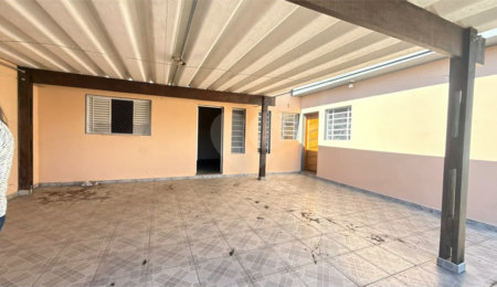 Casa à venda com 4 quartos, sendo 1 suíte,  em Vila Natal, Mogi das Cruzes, SP