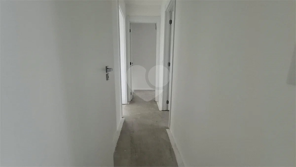 Apartamento à venda com 3 suítes em Vila Pirajussara, São Paulo, SP