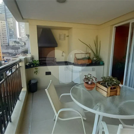 Apartamento à venda com 4 quartos, sendo 3 suítes,  em Santana, São Paulo, SP