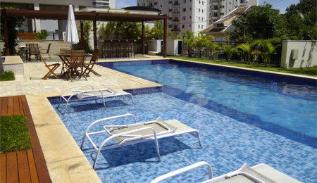 Apartamento à venda com 3 suítes em Santa Teresinha, São Paulo, SP