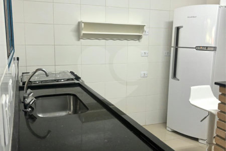 Casa à venda com 2 quartos no condomínio Altos do Boa Vista, São Roque - SP
