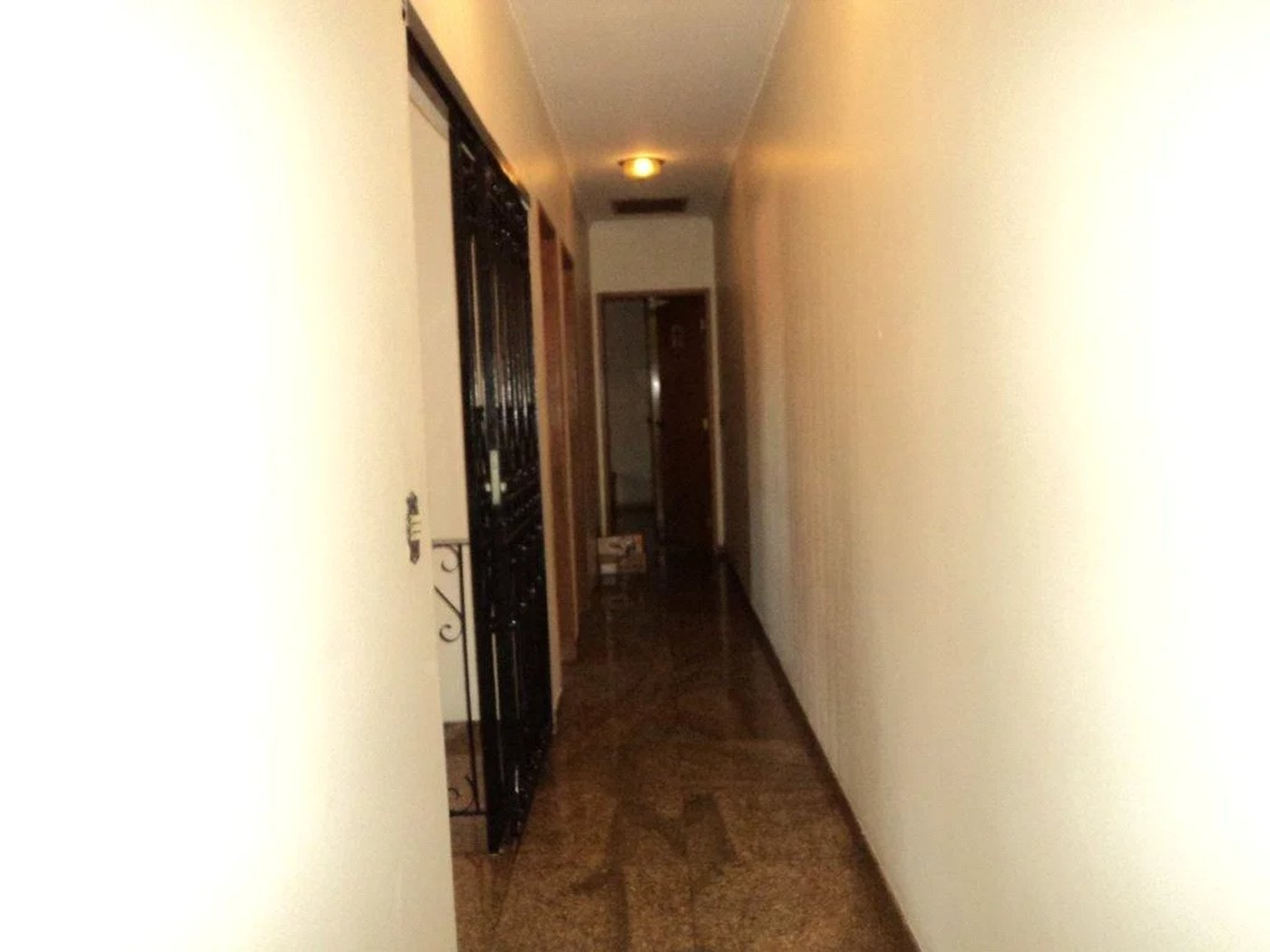 Casa à venda com 3 quartos, sendo 1 suíte, em Jardim Cláudia, São Paulo, SP