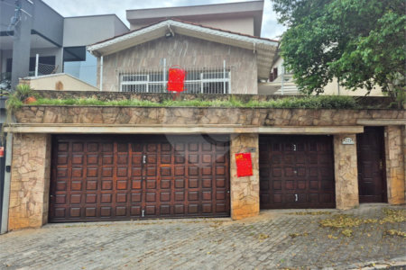 Casa à venda ou para alugar com 3 quartos, sendo 1 suíte, em Parque São Domingos, São Paulo, SP