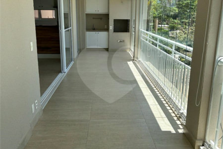 Apartamento à venda com 2 suítes em Vila Oliveira, Mogi das Cruzes, SP