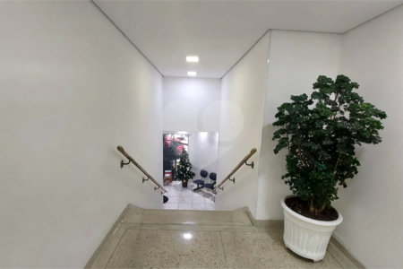 Apartamento à venda com 2 quartos em Sé, São Paulo, SP