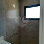 Casa à venda com 3 suítes no condomínio Terras do Caribe, Valinhos - SP