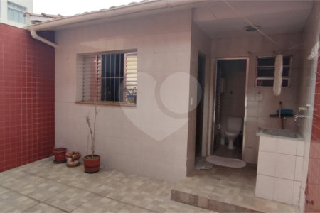 Casa à venda com 3 quartos, sendo 1 suíte, em Santana, São Paulo, SP