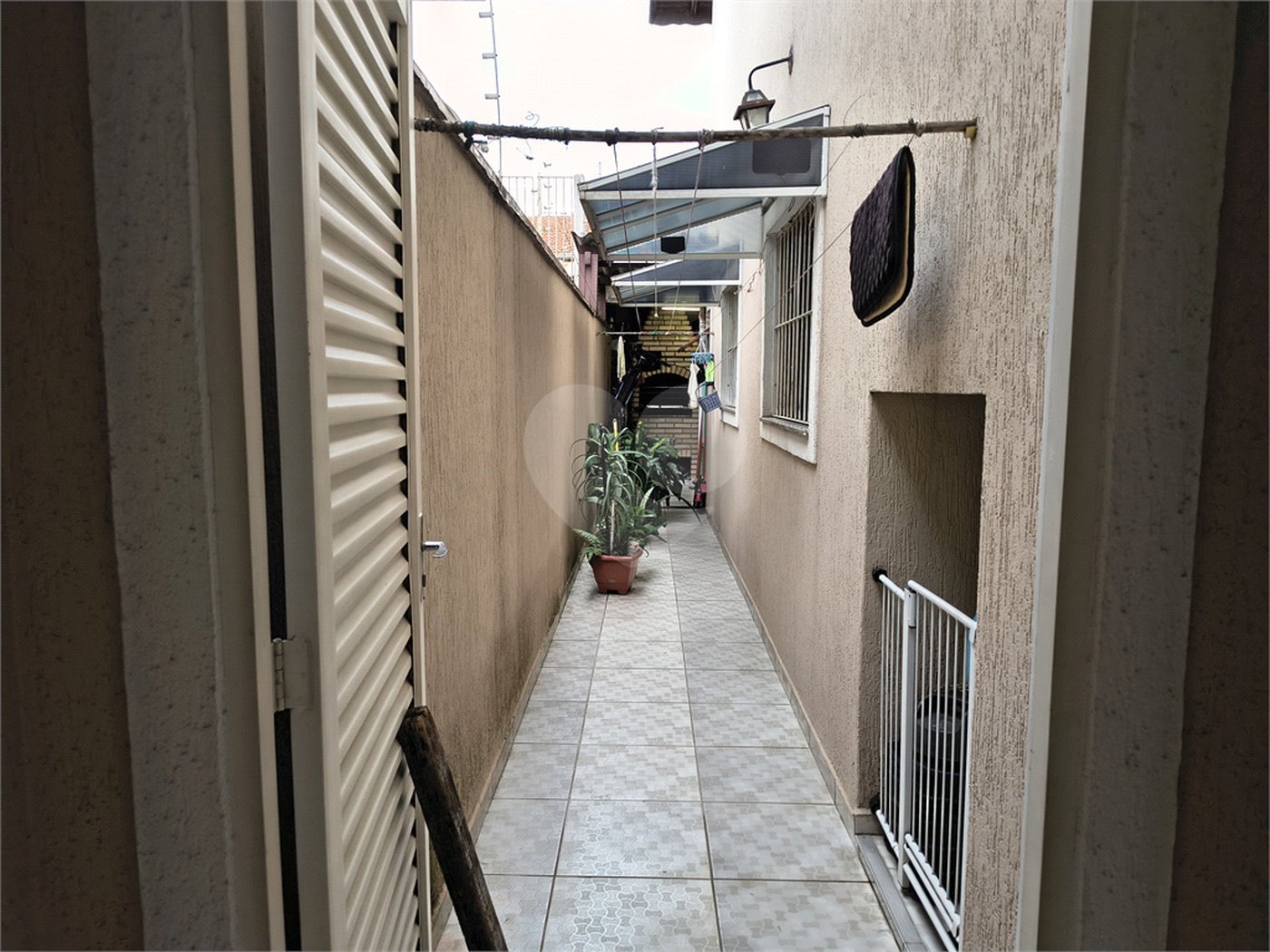 Sobrado à venda com 3 quartos, sendo 1 suíte, em Tremembé, São Paulo, SP