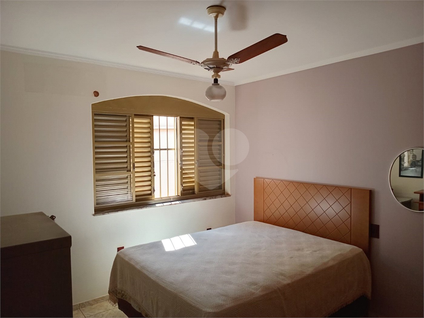 Casa à venda com 3 quartos, sendo 1 suíte, em Vila José Bonifácio, Araraquara, SP
