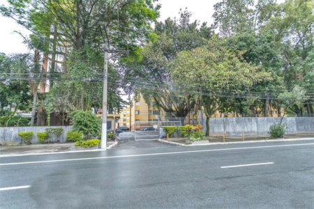 Apartamento à venda com 2 quartos em Lapa de Baixo, São Paulo, SP