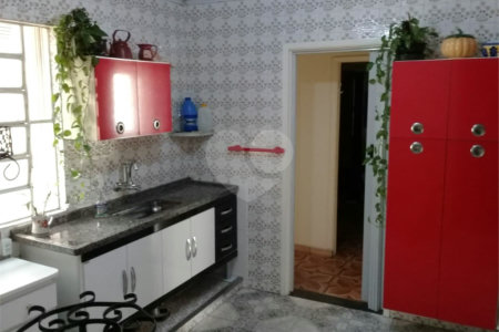 Terreno à venda com 8 quartos em Vila Gomes, São Paulo, SP