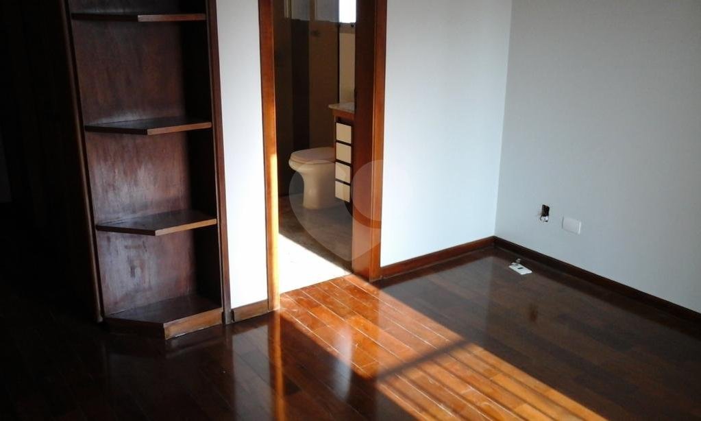 Apartamento à venda com 3 quartos, sendo 1 suíte, em Vila Anglo Brasileira, São Paulo, SP
