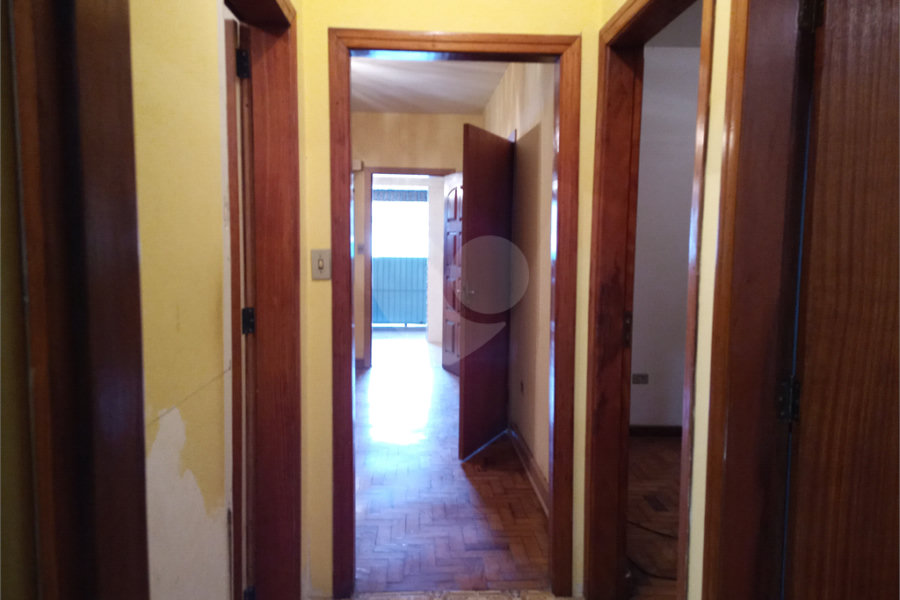 Sobrado à venda com 5 quartos em Horto, São Paulo, SP