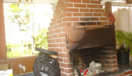Sobrado à venda com 3 quartos, sendo 2 suítes,  em Vila Irmãos Arnoni, São Paulo, SP