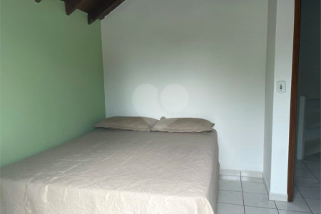 Casa à venda com 3 quartos, sendo 2 suítes,  no condomínio São Joaquim, Vinhedo - SP