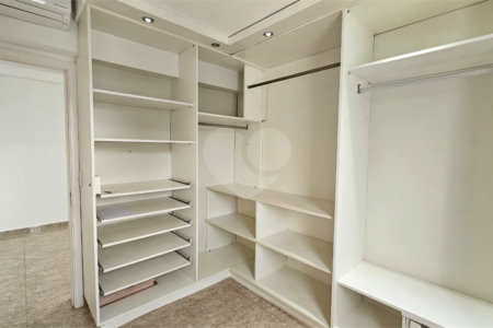 Apartamento à venda com 3 quartos, sendo 1 suíte, em Parque Campolim, Sorocaba, SP