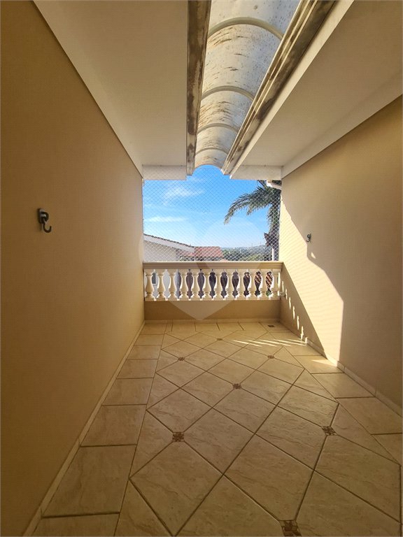 Casa à venda com 3 suítes no condomínio Vinhas da Vista Alegre - Lado Sede, Vinhedo - SP