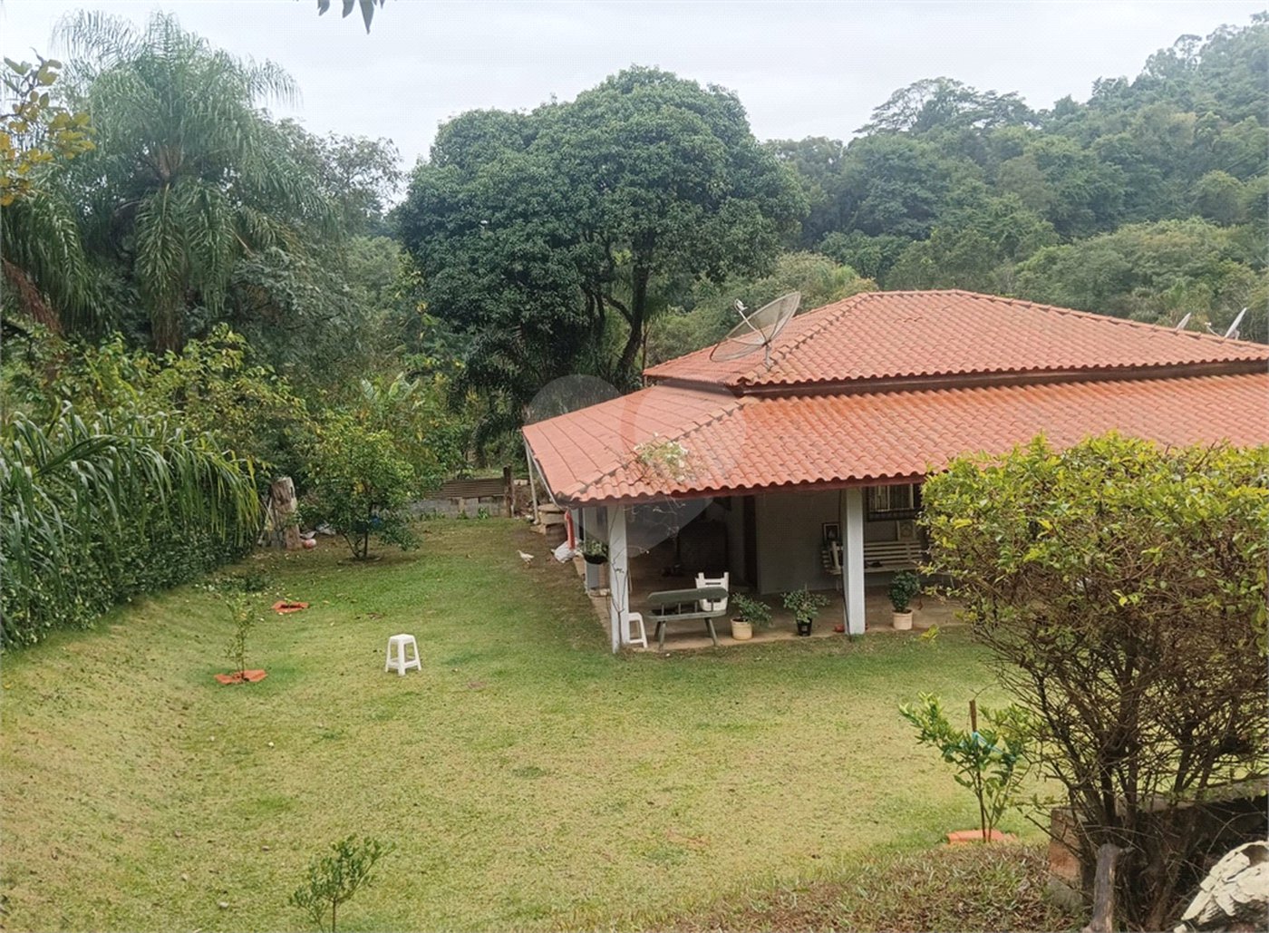 Chácara à venda com 3 suítes em Chácaras do Guacuri, Itupeva, SP
