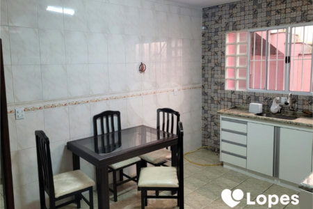 Sobrado à venda com 3 quartos, sendo 1 suíte, em Jardim Pinheiros, São Paulo, SP