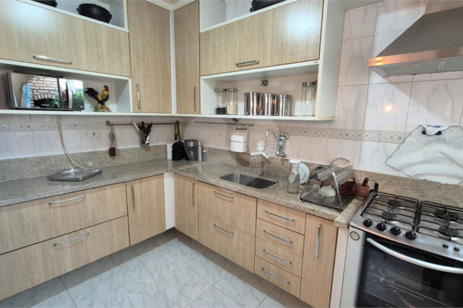 Casa à venda com 3 quartos, sendo 1 suíte, no condomínio Indefinido_ernani Pinto_439, São Paulo - SP