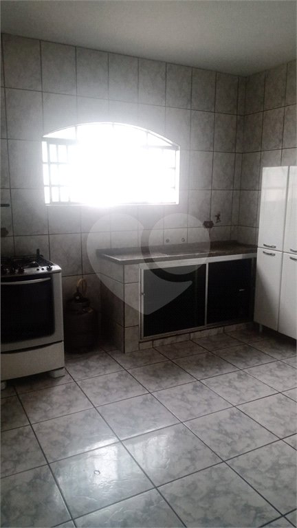 Casa à venda com 3 quartos, sendo 1 suíte,  em Jardim Jussara, Mogi das Cruzes, SP