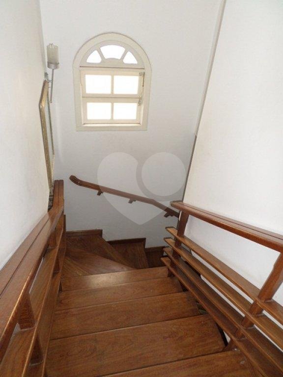 Casa à venda com 5 quartos, sendo 2 suítes,  em Vila Gustavo, São Paulo, SP