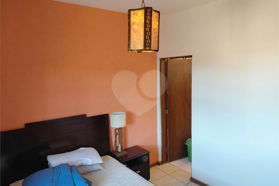 Sobrado à venda com 3 quartos, sendo 1 suíte,  em Tremembé, São Paulo, SP