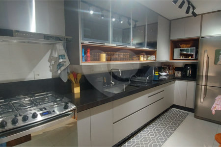 Apartamento à venda com 3 quartos, sendo 1 suíte, em Vila Lucy, Sorocaba, SP