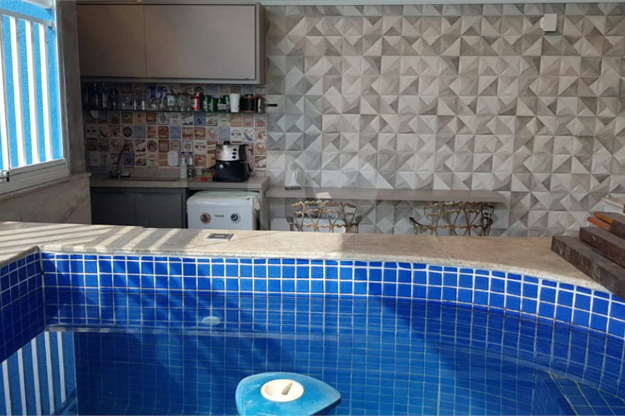 Cobertura Duplex à venda de 03 Quartos 1 suíte e 2 vagas Piscina Aquecida no terraço na Vila Zelina